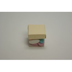 conditionnement carton : boites à dragées « vitamine - mini cube fond transparent + couvercle » ivoire   (les 10)