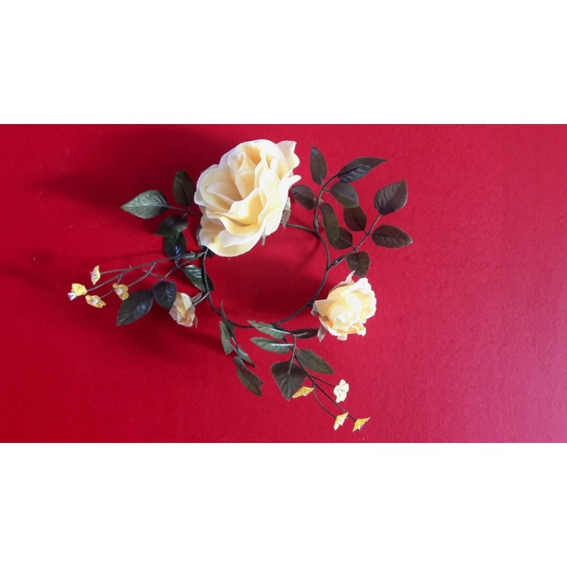 6 couronnes  de roses jaune en soie 20cm
